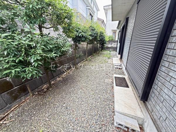 八王子市絹ケ丘１丁目の中古一戸建て