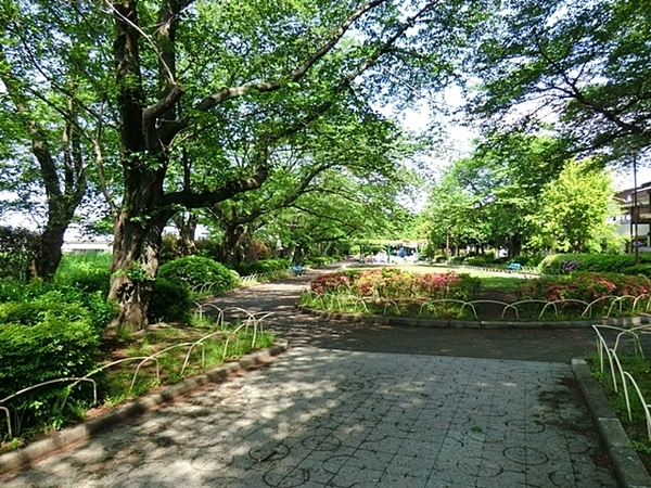 八王子市元横山町３丁目の土地(元横山公園)