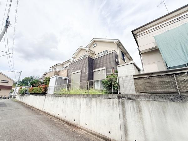 八王子市長房町の中古一戸建て