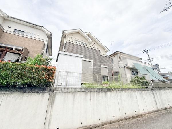 八王子市長房町の中古一戸建て