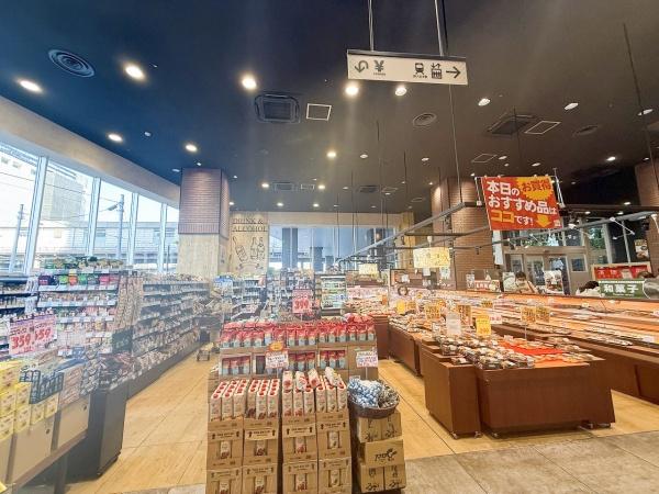 八王子市万町　新築一戸建て　2号棟(Foodest八王子オーパ店)