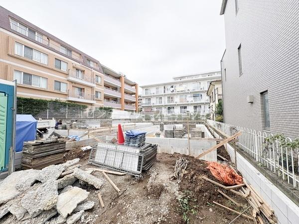 八王子市散田町5丁目　新築一戸建て・全3棟　2号棟