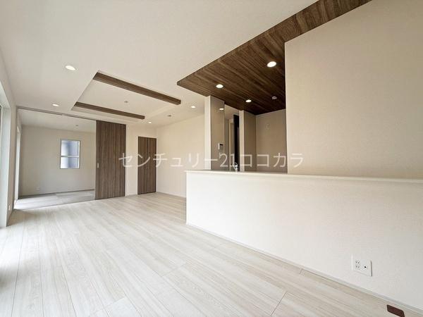 八王子市弐分方町　新築一戸建て　1号棟