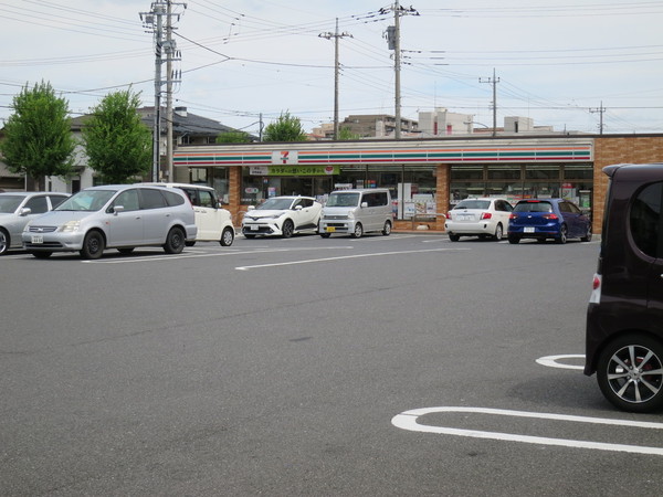 東急ドエルステージ２１センターコート壱番館(セブンイレブン北流山店)
