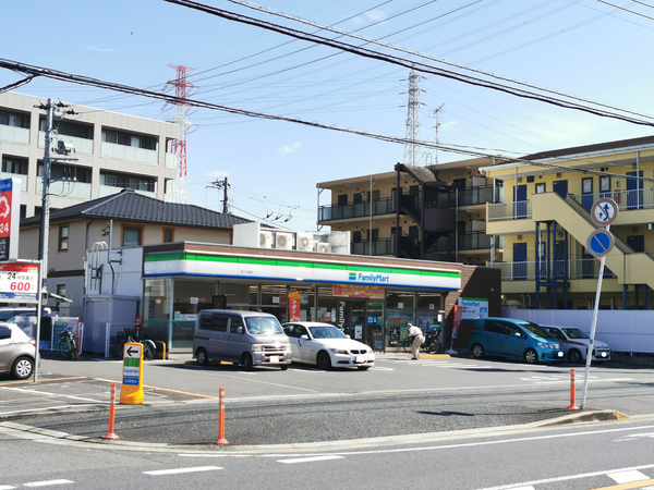 ハートフルタウン市川市新浜①(ファミリーマート行徳駅前四丁目店)