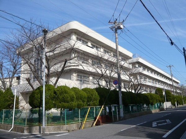 ハートフルタウン市川市新浜①(市川市立福栄中学校)