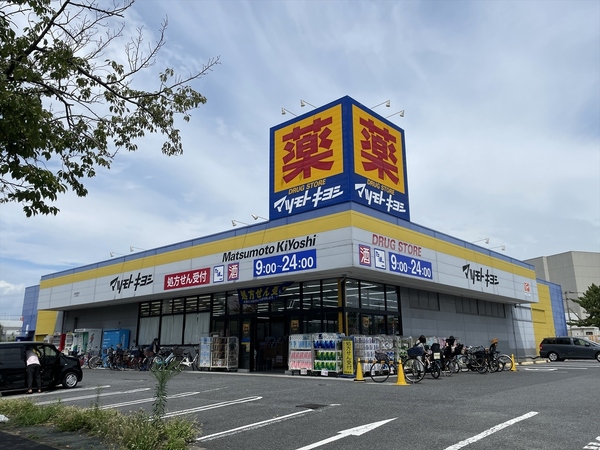 グランフェリディア浦安市海楽3期全2棟①号棟(マツモトキヨシ浦安東野店)
