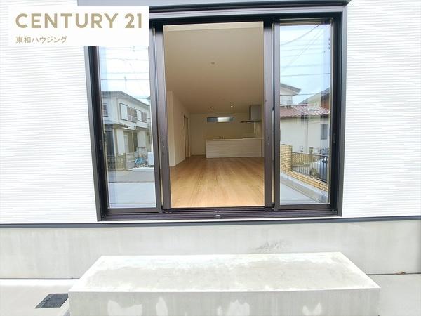 市川市福栄４丁目の新築一戸建