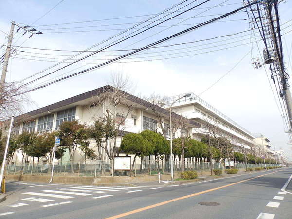 タウンハウス行徳(市川市立塩焼小学校)