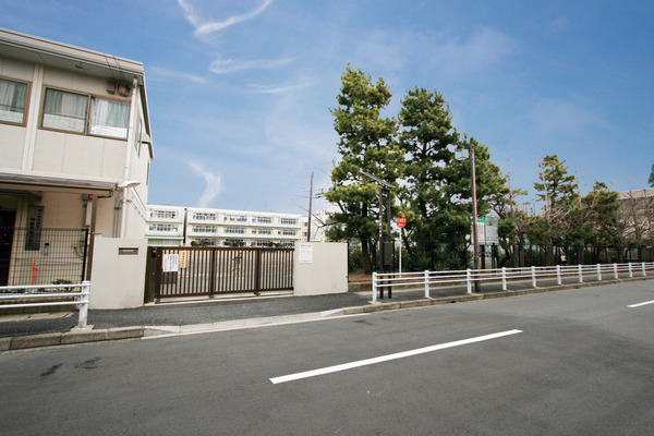 浦安市富士見１丁目の中古一戸建て(浦安市立南小学校)