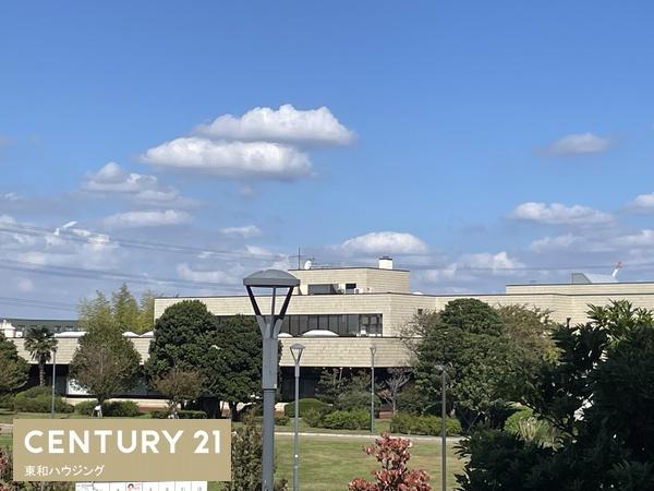 ミラスモシリーズ当代島新築戸建て２号棟(浦安市立中央図書館)