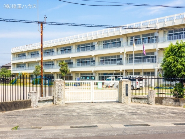 久喜市葛梅1号棟(久喜市立鷲宮小学校)