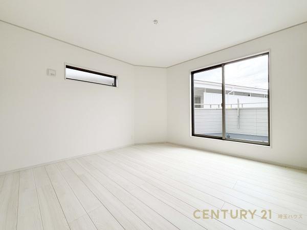 春日部市南中曽根の中古一戸建て