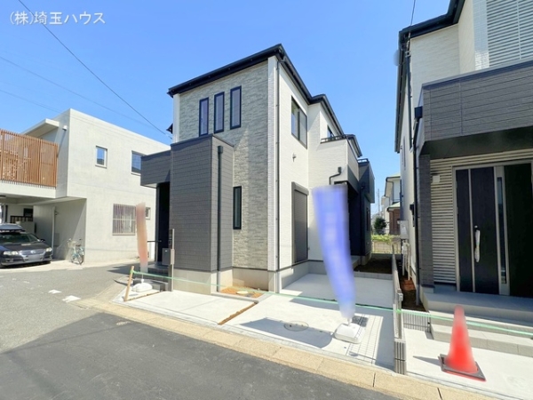 草加市吉町2丁目