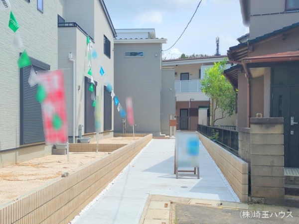 春日部市南中曽根