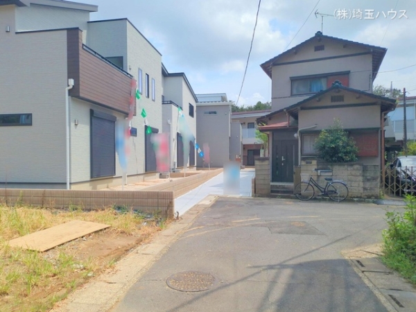 春日部市南中曽根