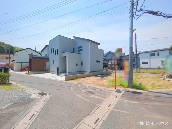 春日部市南中曽根