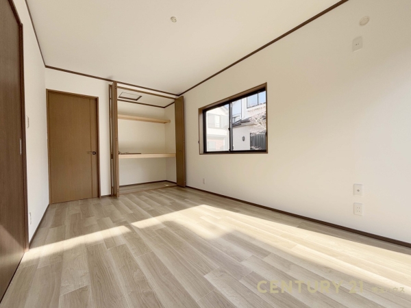 草加市西町の中古一戸建て