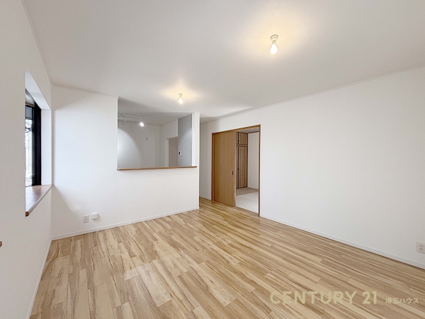 三郷市早稲田７丁目の中古一戸建て