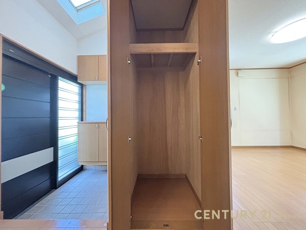 越谷市東越谷４丁目の中古一戸建て
