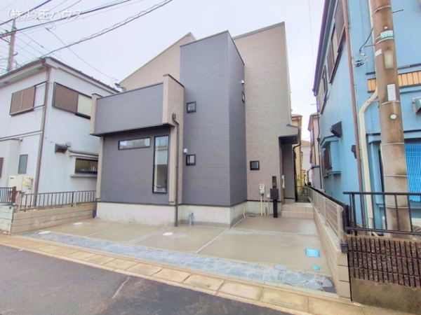 草加市吉町404　1棟
