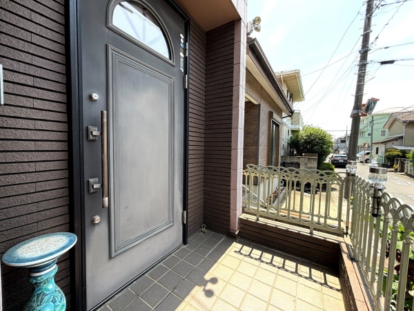 春日部市南中曽根　中古戸建