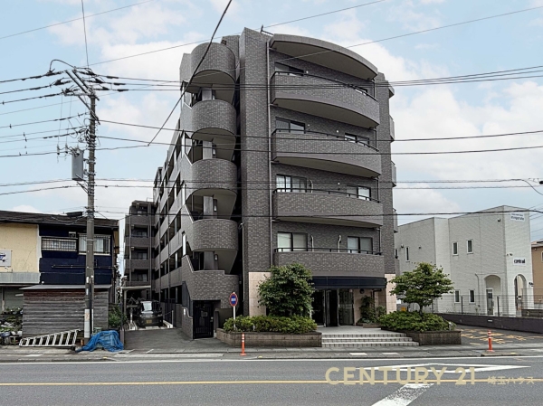 レーベンハイム吉川参番館