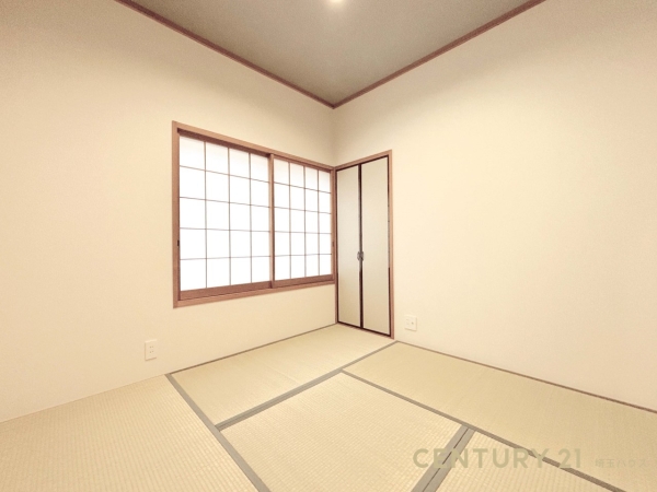 越谷市東越谷５丁目の中古一戸建て