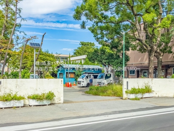 草加市北谷2丁目の新築一戸建(草加市立栄中学校)