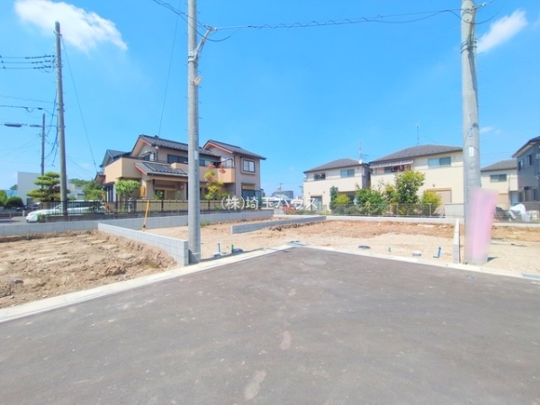 春日部市小渕の新築一戸建