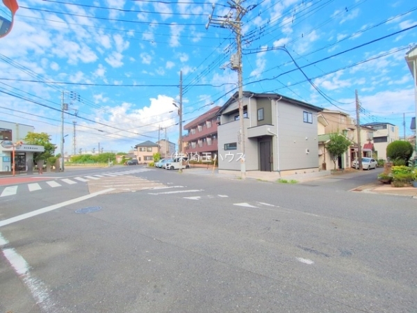 草加市青柳２丁目の新築一戸建