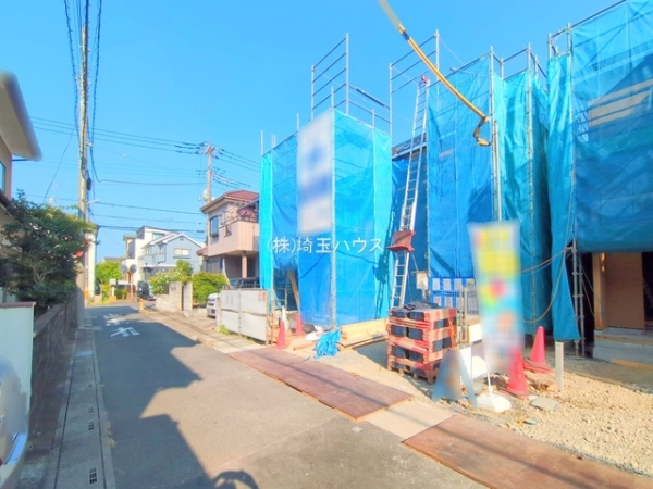 吉川市保１丁目の新築一戸建