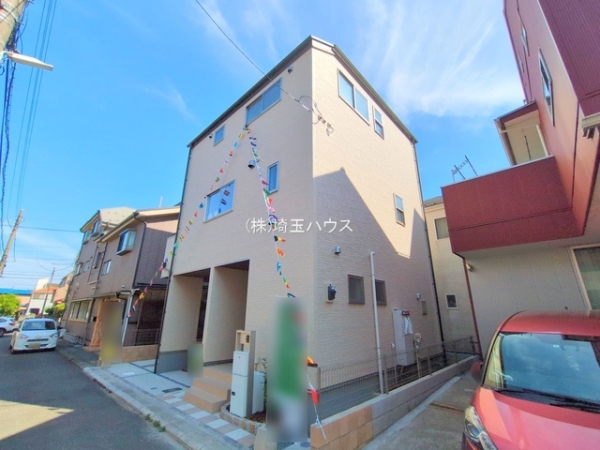 越谷市谷中町２丁目の新築一戸建