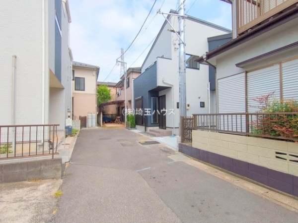 草加市西町の新築一戸建