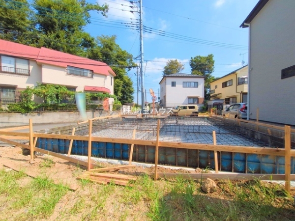 春日部市南中曽根の新築一戸建