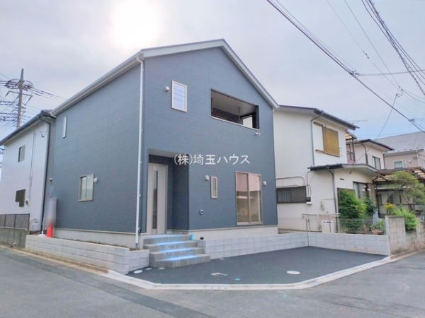 草加市青柳４丁目の新築一戸建