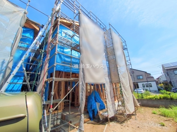 草加市小山１丁目の新築一戸建
