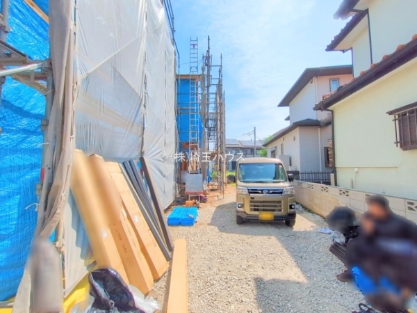 草加市小山１丁目の新築一戸建