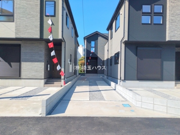 春日部市中央２丁目の新築一戸建