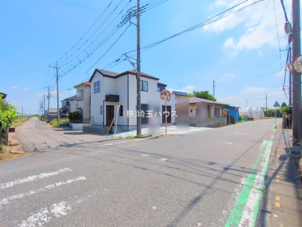 越谷市中島１丁目の新築一戸建