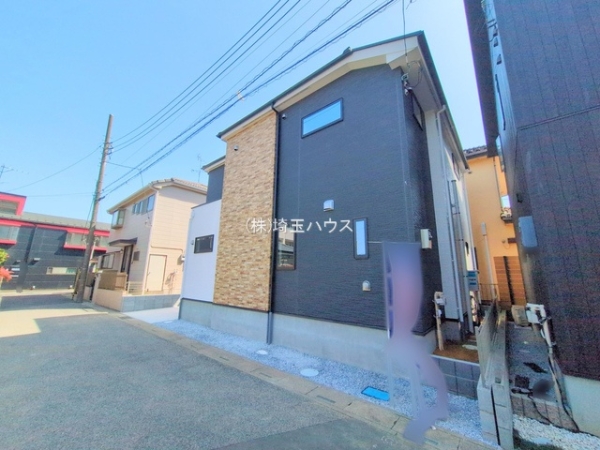越谷市宮本町４丁目の新築一戸建