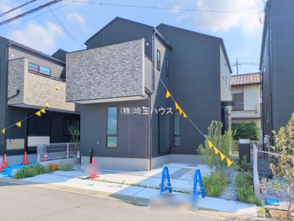 草加市手代３丁目の新築一戸建