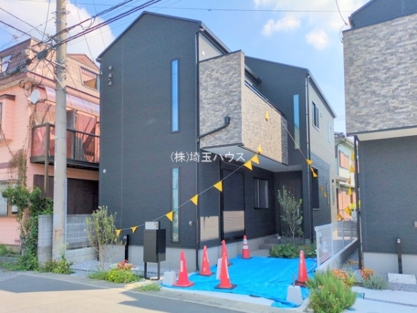草加市手代３丁目の新築一戸建