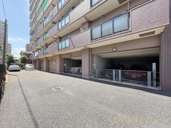 ダイアパレス春日部センタースクエア(駐車場)