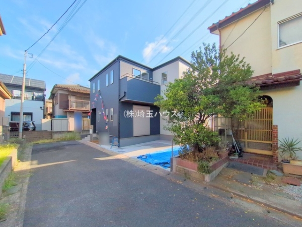 吉川市栄町の新築一戸建