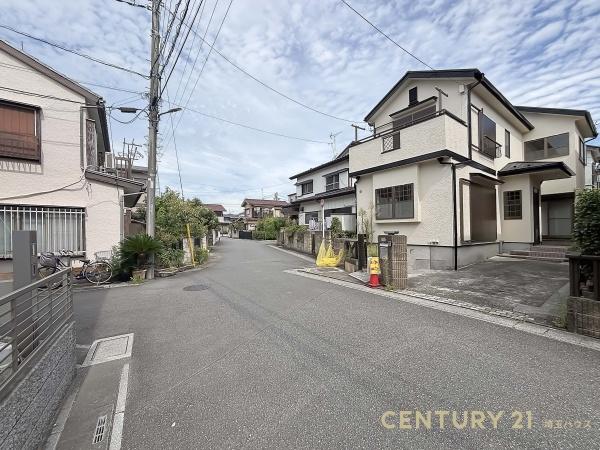 草加市金明町の中古一戸建て