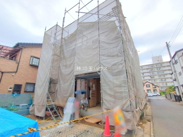 越谷市瓦曽根２丁目の新築一戸建