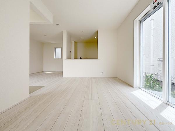 三郷市彦成２丁目の新築一戸建