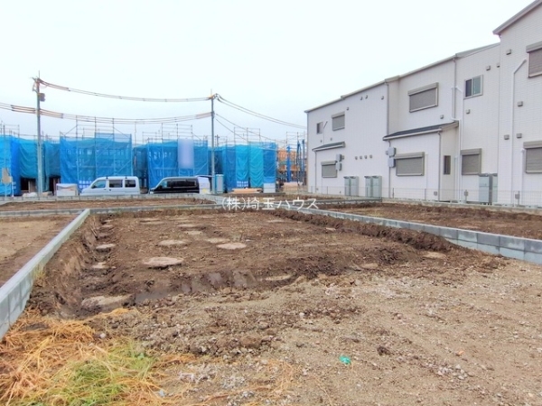 春日部市小渕の新築一戸建