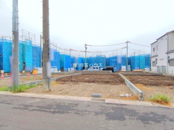 春日部市小渕の新築一戸建